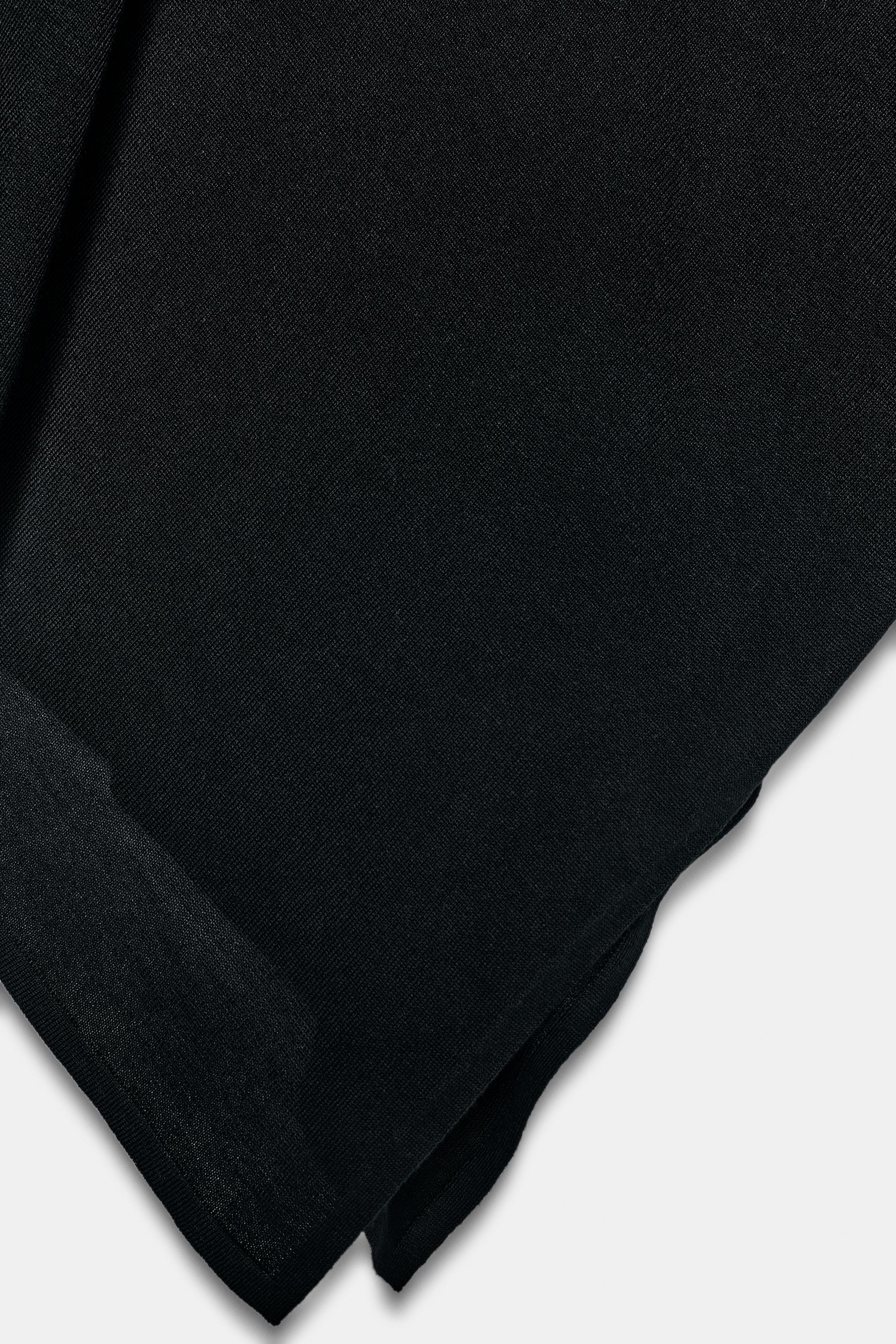 ASYMMETRIC KNIT JUMPER